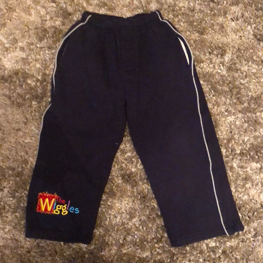 Wiggles boys kids sweat pants size 4 preowned